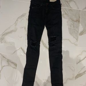 Skinny Rag & bone black ripped jeans! Size 24